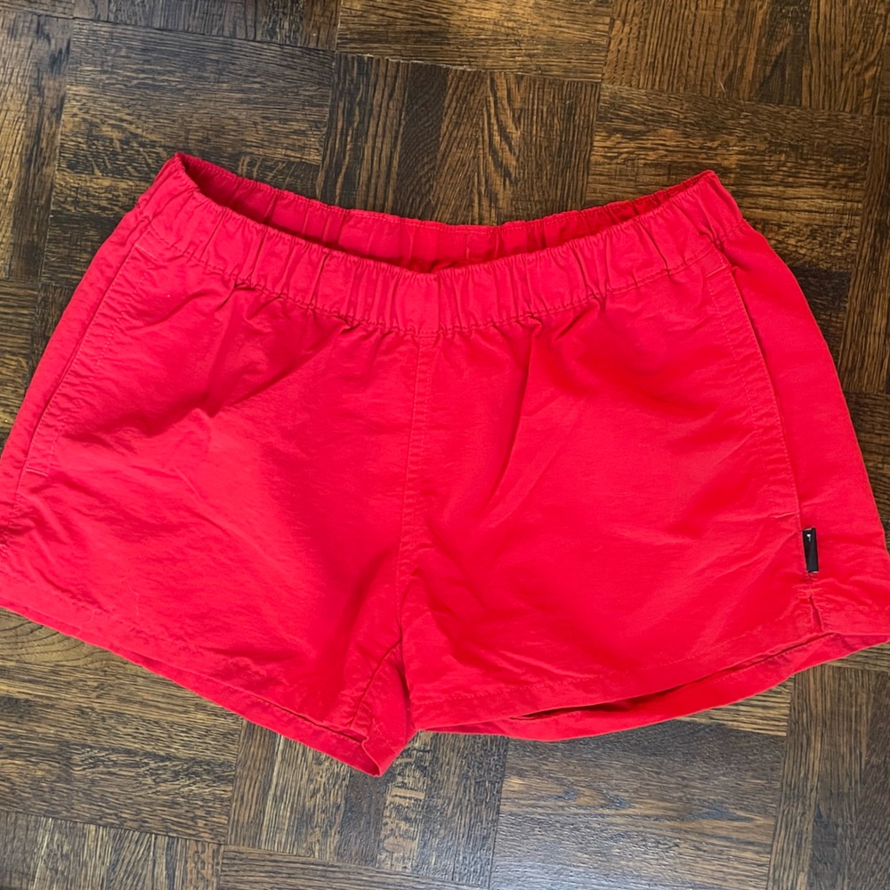 Women’s Barely There Patagonia Baggies shorts (small, red)
